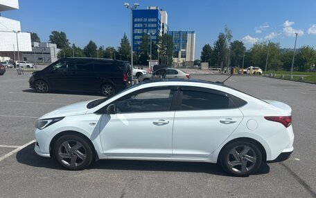 Hyundai Solaris II рестайлинг, 2020 год, 1 600 000 рублей, 6 фотография