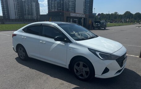 Hyundai Solaris II рестайлинг, 2020 год, 1 600 000 рублей, 10 фотография