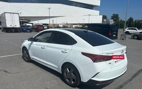 Hyundai Solaris II рестайлинг, 2020 год, 1 600 000 рублей, 7 фотография