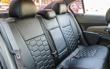 Chevrolet Cruze II, 2010 год, 699 000 рублей, 8 фотография