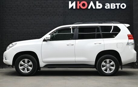Toyota Land Cruiser Prado 150 рестайлинг 2, 2012 год, 3 010 000 рублей, 8 фотография