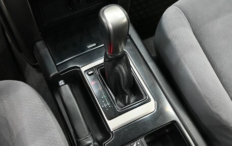 Toyota Land Cruiser Prado 150 рестайлинг 2, 2012 год, 3 010 000 рублей, 19 фотография