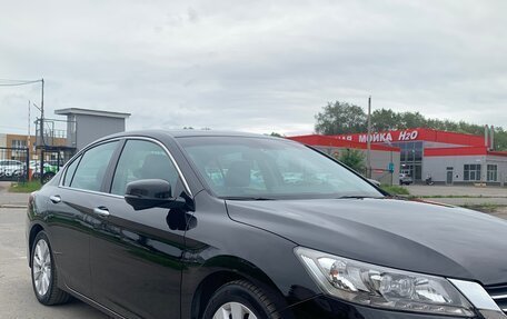Honda Accord IX рестайлинг, 2013 год, 1 900 000 рублей, 4 фотография