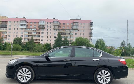 Honda Accord IX рестайлинг, 2013 год, 1 900 000 рублей, 8 фотография
