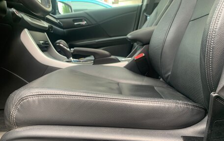 Honda Accord IX рестайлинг, 2013 год, 1 900 000 рублей, 18 фотография