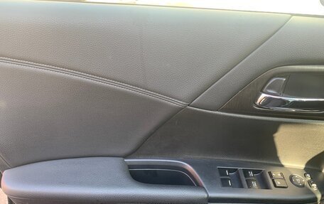 Honda Accord IX рестайлинг, 2013 год, 1 900 000 рублей, 33 фотография