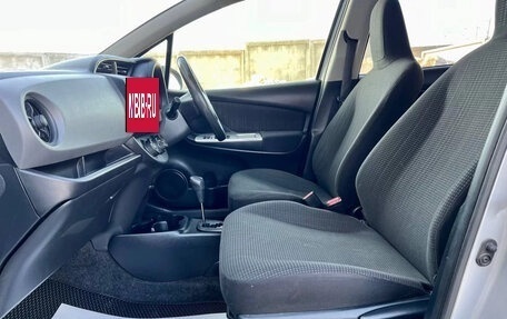 Toyota Vitz, 2016 год, 718 000 рублей, 8 фотография