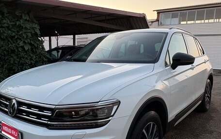Volkswagen Tiguan II, 2019 год, 2 650 000 рублей, 1 фотография