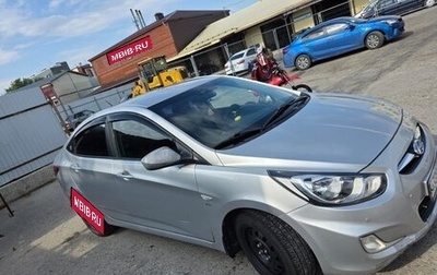 Hyundai Solaris II рестайлинг, 2013 год, 890 000 рублей, 1 фотография