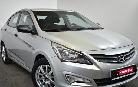 Hyundai Solaris II рестайлинг, 2015 год, 1 099 000 рублей, 1 фотография