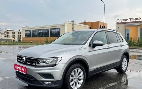 Volkswagen Tiguan II, 2020 год, 3 050 000 рублей, 3 фотография