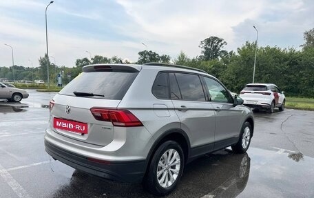 Volkswagen Tiguan II, 2020 год, 3 050 000 рублей, 6 фотография