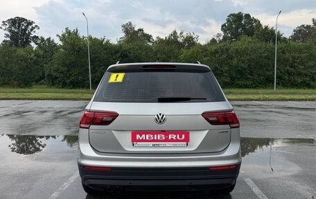 Volkswagen Tiguan II, 2020 год, 3 050 000 рублей, 5 фотография
