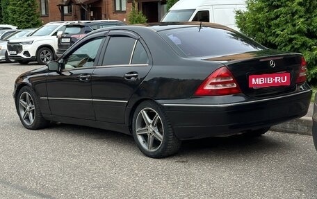 Mercedes-Benz C-Класс, 2001 год, 350 000 рублей, 3 фотография