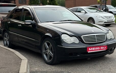 Mercedes-Benz C-Класс, 2001 год, 350 000 рублей, 2 фотография
