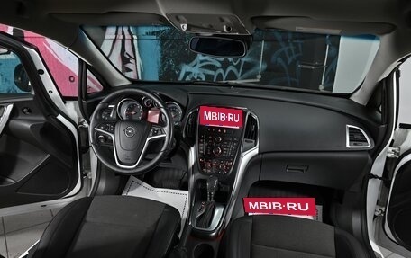 Opel Astra J, 2013 год, 895 000 рублей, 12 фотография