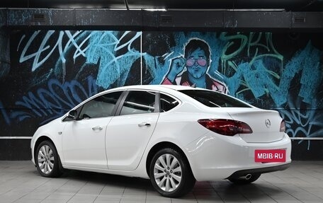 Opel Astra J, 2013 год, 895 000 рублей, 3 фотография
