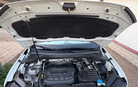 Volkswagen Tiguan II, 2019 год, 2 650 000 рублей, 15 фотография