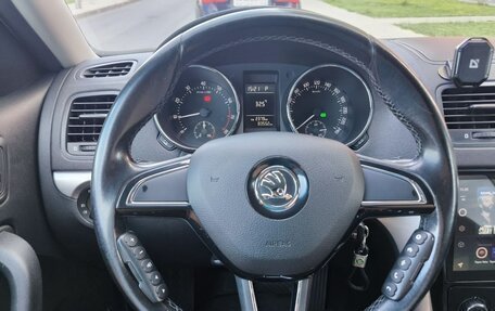 Skoda Yeti I рестайлинг, 2014 год, 1 400 000 рублей, 14 фотография