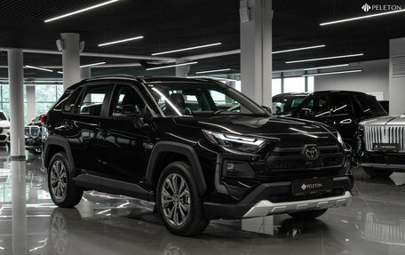 Toyota RAV4, 2025 год, 4 000 000 рублей, 2 фотография