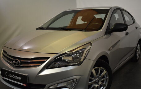Hyundai Solaris II рестайлинг, 2015 год, 1 099 000 рублей, 3 фотография