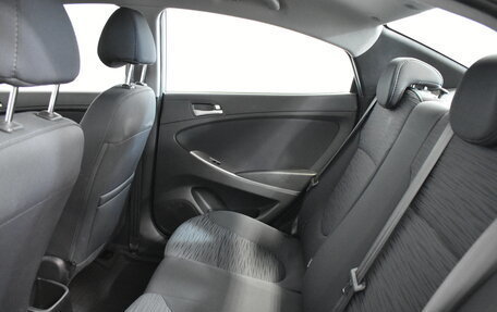 Hyundai Solaris II рестайлинг, 2015 год, 1 099 000 рублей, 13 фотография