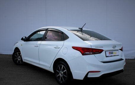 Hyundai Solaris II рестайлинг, 2018 год, 875 000 рублей, 5 фотография