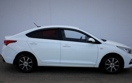 Hyundai Solaris II рестайлинг, 2018 год, 875 000 рублей, 8 фотография