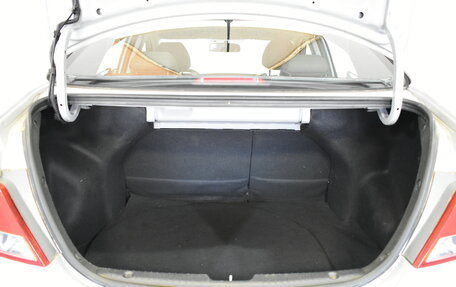 Hyundai Solaris II рестайлинг, 2015 год, 1 099 000 рублей, 14 фотография