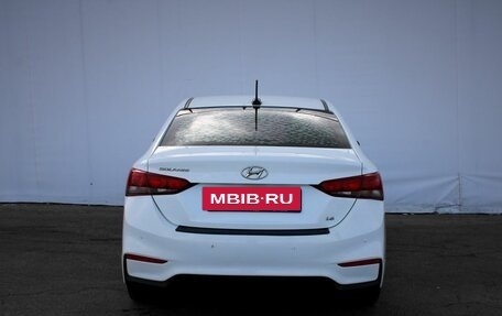 Hyundai Solaris II рестайлинг, 2018 год, 875 000 рублей, 6 фотография