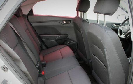Hyundai Solaris II рестайлинг, 2018 год, 875 000 рублей, 13 фотография