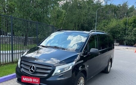 Mercedes-Benz Vito, 2019 год, 3 000 000 рублей, 3 фотография