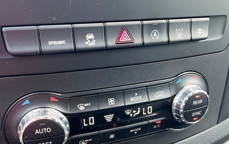 Mercedes-Benz Vito, 2019 год, 3 000 000 рублей, 16 фотография