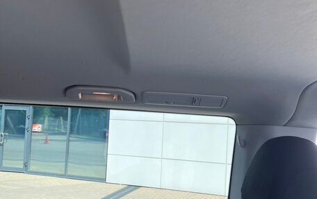 Mercedes-Benz Vito, 2019 год, 3 000 000 рублей, 20 фотография