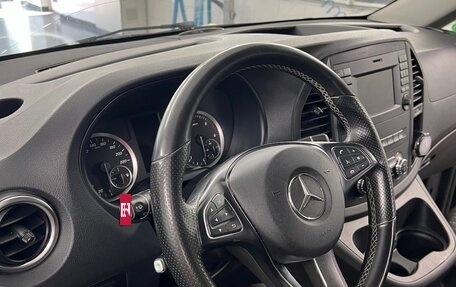 Mercedes-Benz Vito, 2019 год, 3 000 000 рублей, 36 фотография