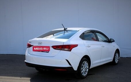 Hyundai Solaris II рестайлинг, 2021 год, 1 385 000 рублей, 7 фотография