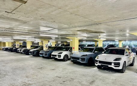 Porsche Cayenne III, 2025 год, 16 000 000 рублей, 2 фотография