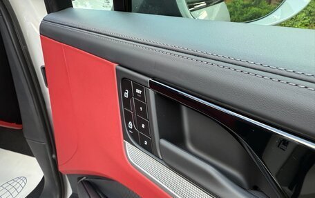 Porsche Cayenne III, 2025 год, 16 000 000 рублей, 14 фотография
