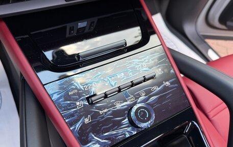 Porsche Cayenne III, 2025 год, 16 000 000 рублей, 24 фотография