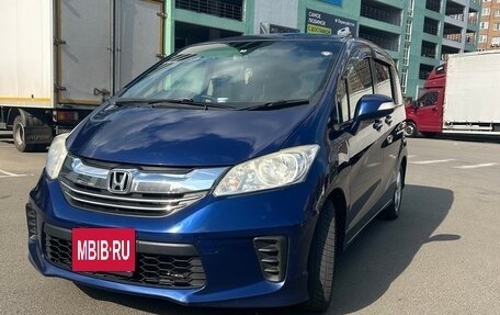 Honda Freed I, 2015 год, 1 330 000 рублей, 3 фотография