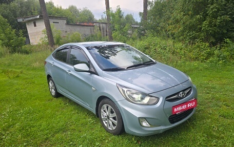 Hyundai Solaris II рестайлинг, 2011 год, 495 000 рублей, 5 фотография