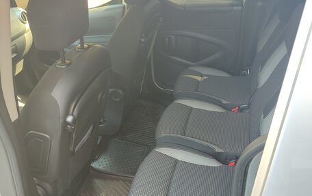 Peugeot Partner II рестайлинг 2, 2017 год, 1 199 000 рублей, 6 фотография