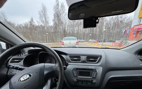 KIA Rio III рестайлинг, 2013 год, 885 000 рублей, 2 фотография