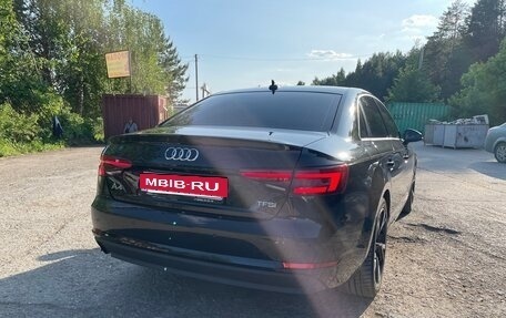 Audi A4, 2017 год, 2 290 000 рублей, 6 фотография