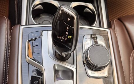 BMW 7 серия, 2018 год, 3 990 000 рублей, 9 фотография