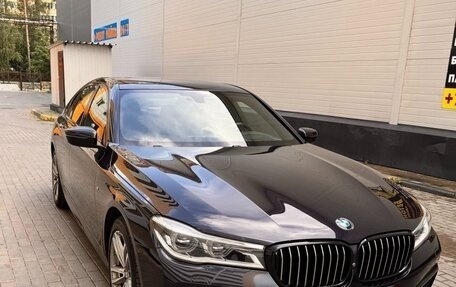 BMW 7 серия, 2018 год, 3 990 000 рублей, 3 фотография
