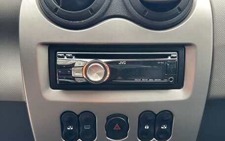 Renault Logan I, 2011 год, 699 000 рублей, 17 фотография