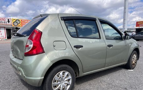 Renault Sandero I, 2011 год, 250 000 рублей, 4 фотография