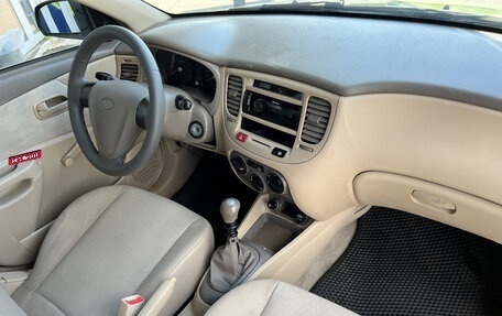 KIA Rio II, 2005 год, 375 000 рублей, 10 фотография