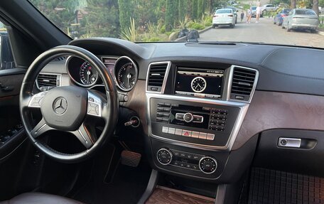 Mercedes-Benz GL-Класс, 2014 год, 3 150 000 рублей, 10 фотография